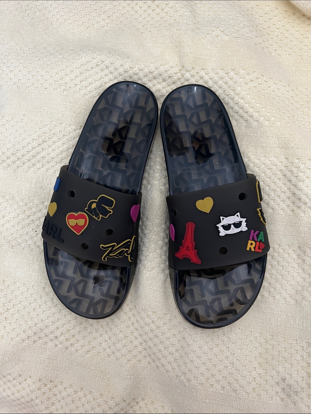 Karl Lagerfeld Black Slide Sandals with Multicolor Charm Accents